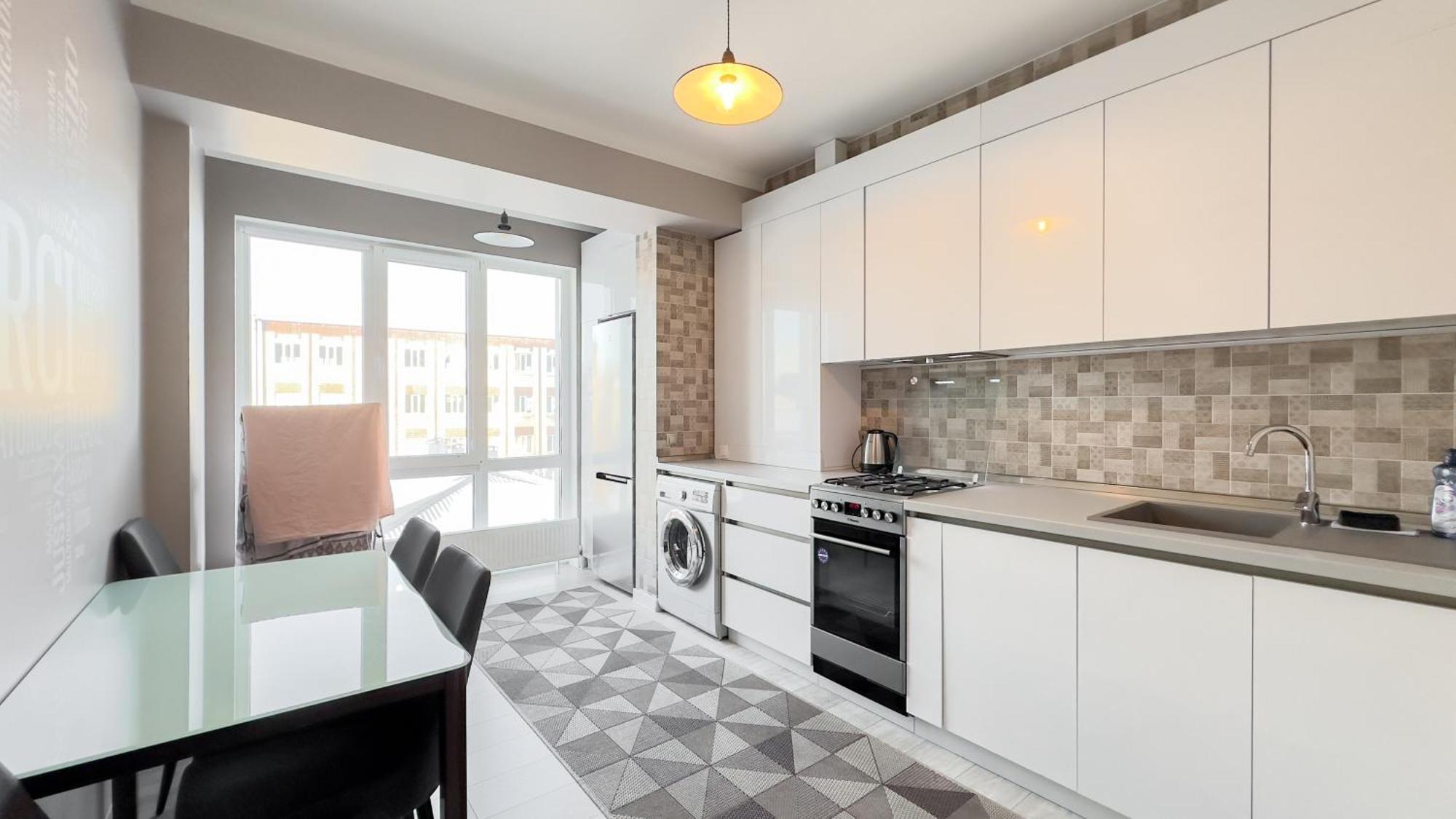 Glass New Apartments Ultracentral Chisinau Ngoại thất bức ảnh