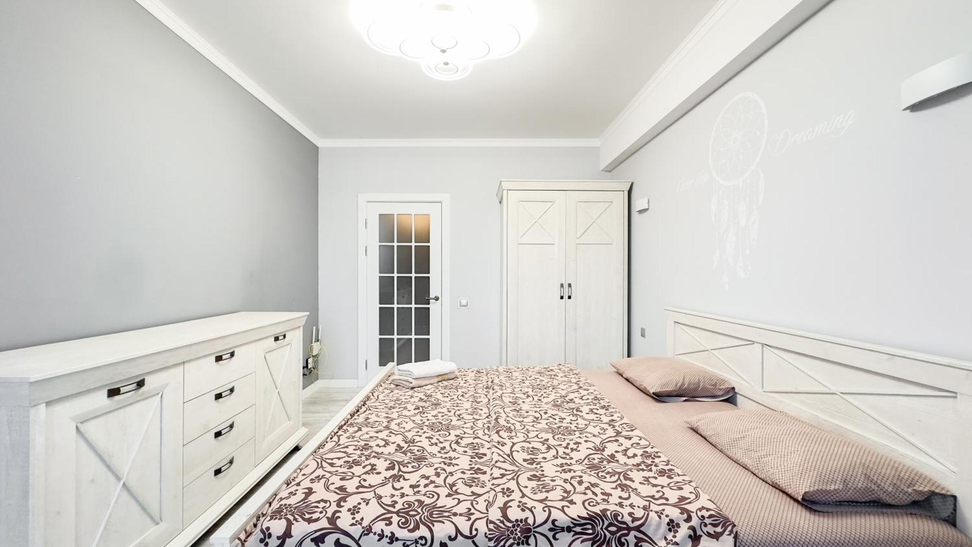 Glass New Apartments Ultracentral Chisinau Ngoại thất bức ảnh